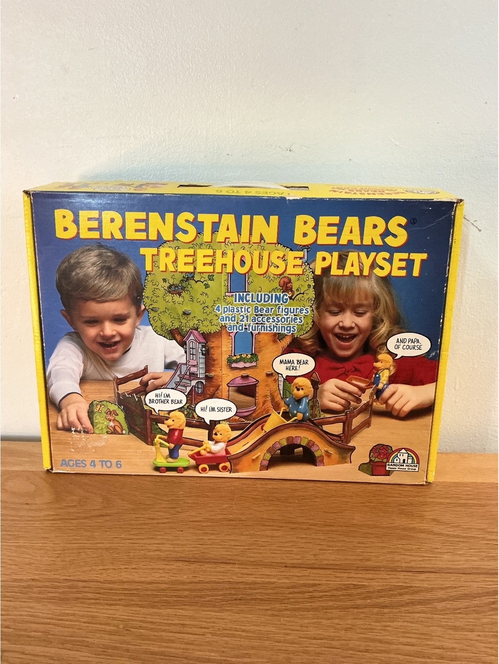 Vintage Bernstain Bears Treehouse playset